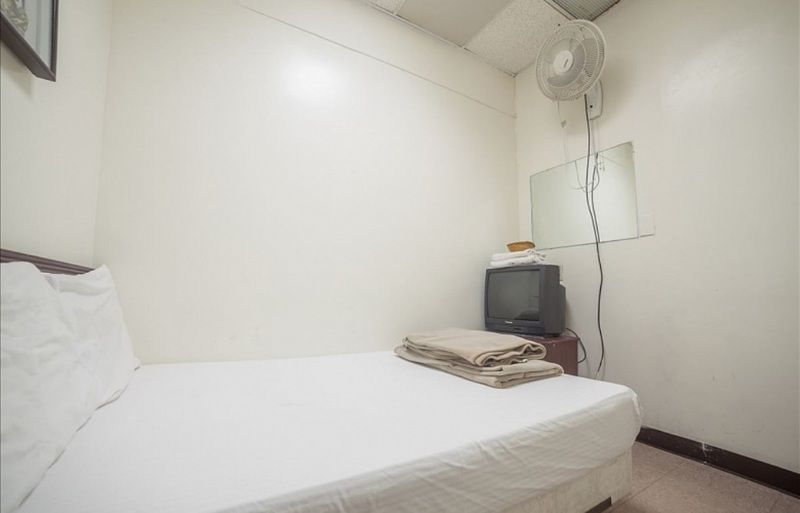 Bowery Grand Hostal